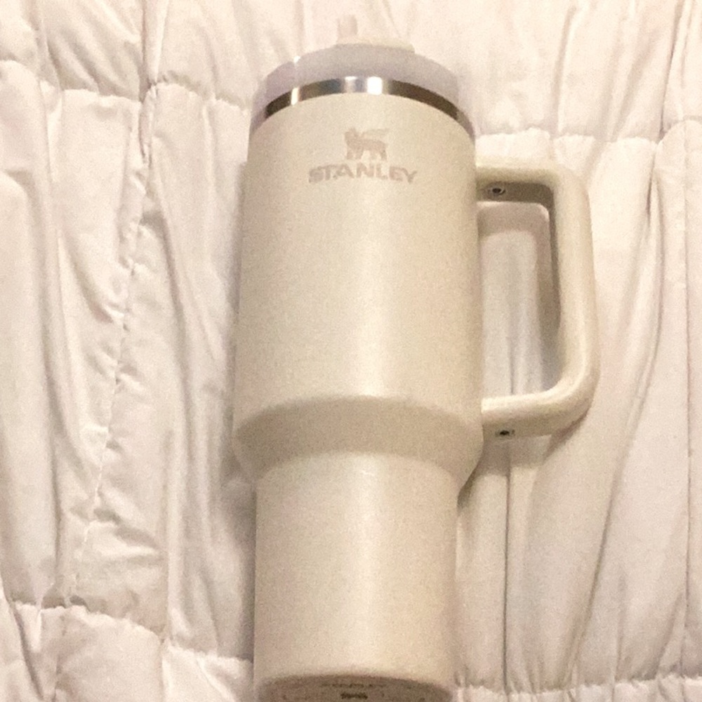 Stanley/cream color